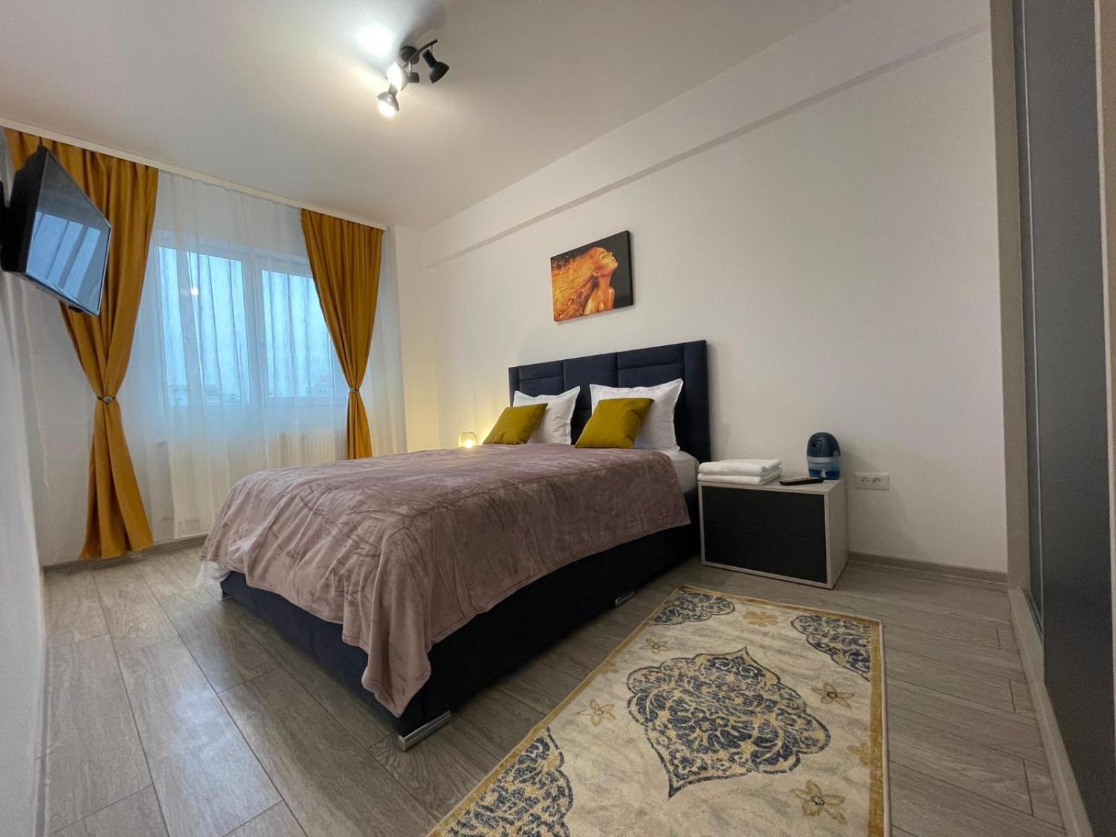 Palas Retreat - Q Residence Iasi Exterior photo